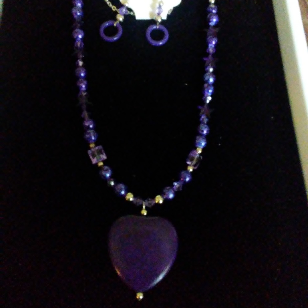 heart necklace
